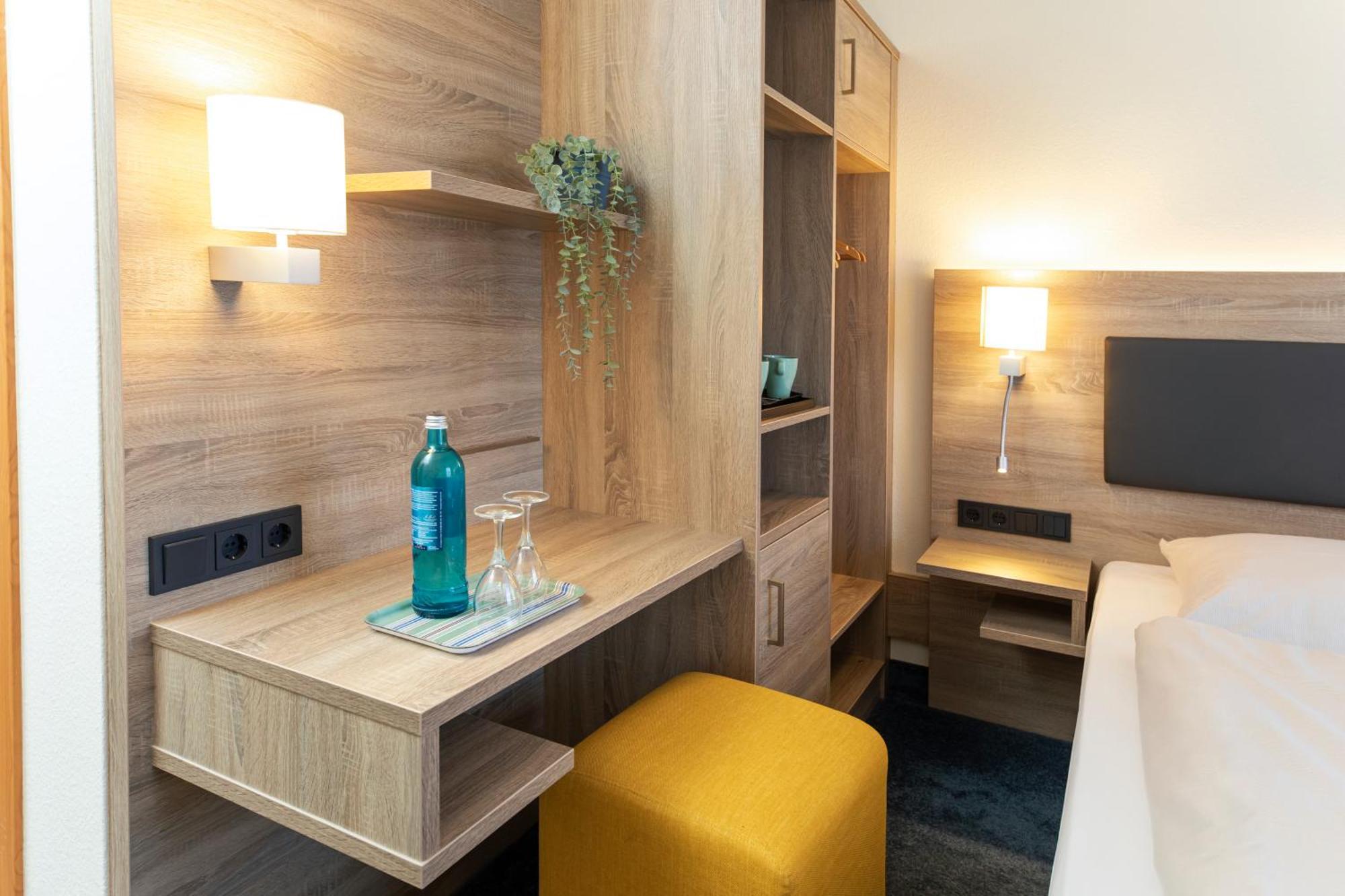 Roomingtons Hotel Lohr Dış mekan fotoğraf