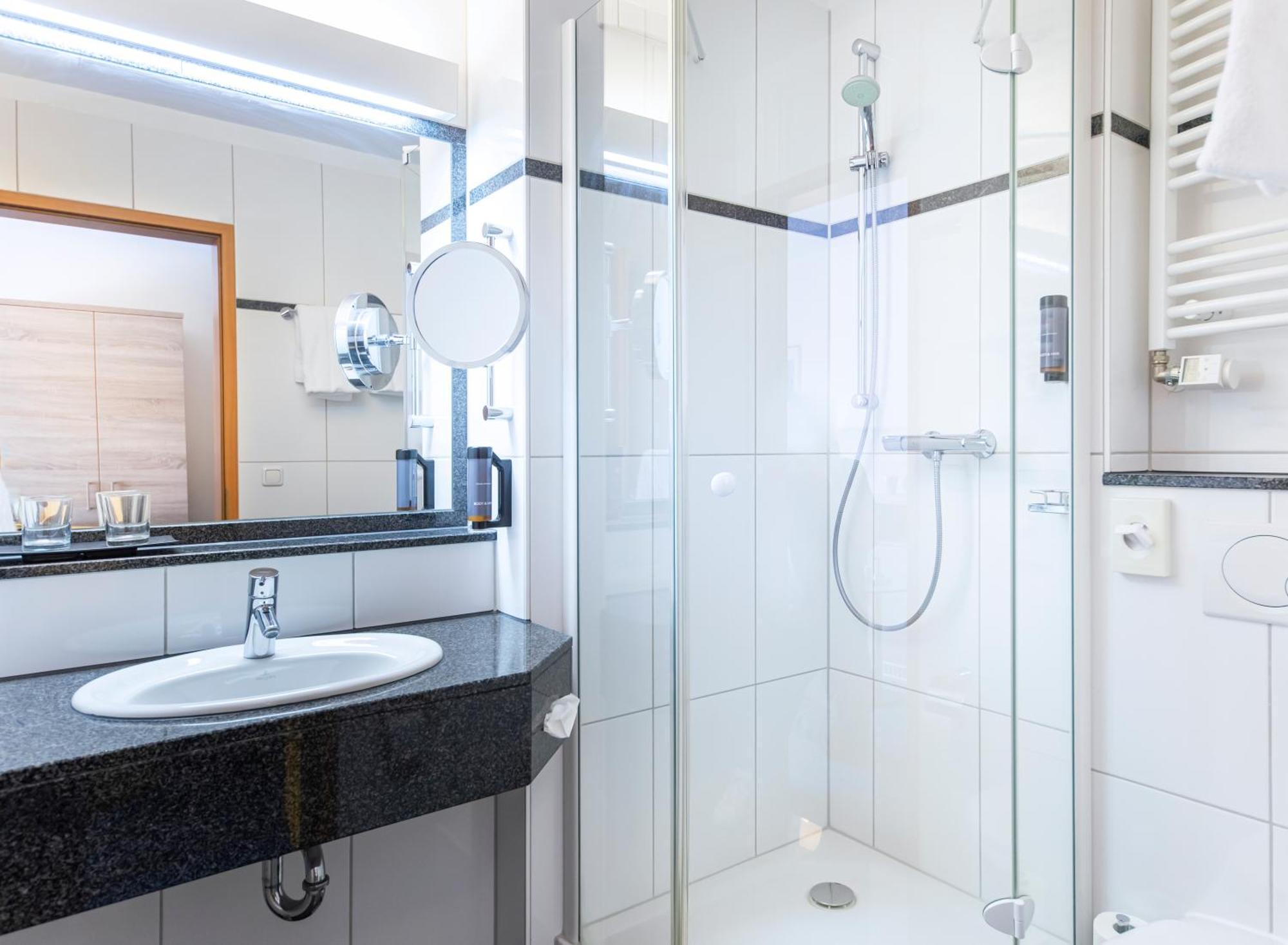 Roomingtons Hotel Lohr Dış mekan fotoğraf