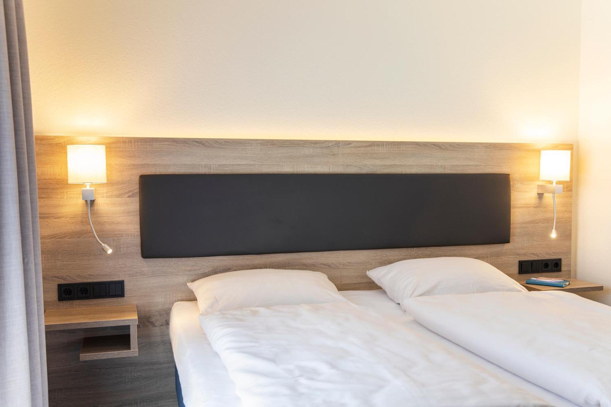 Roomingtons Hotel Lohr Dış mekan fotoğraf